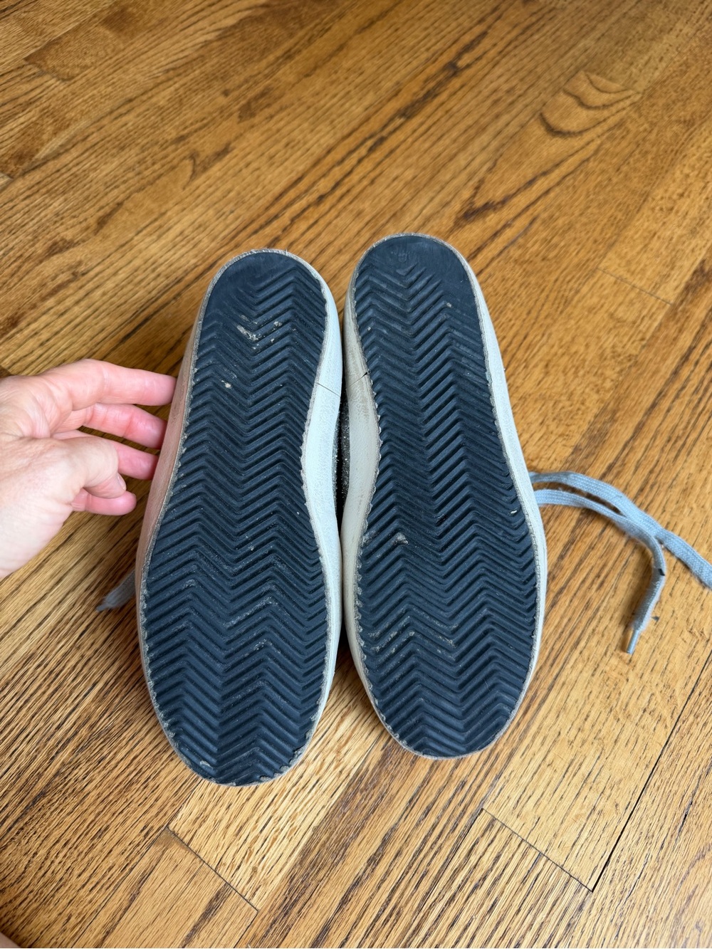 Authentic Golden Goose Silver Glitter Superstar Shoes. - Picture 10 of 10